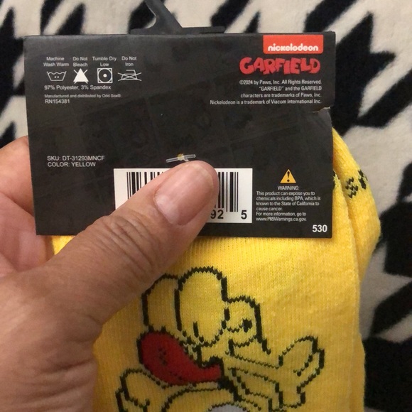 Odd Sox Unisex Garfield Novelty Socks - Picture 4 of 5